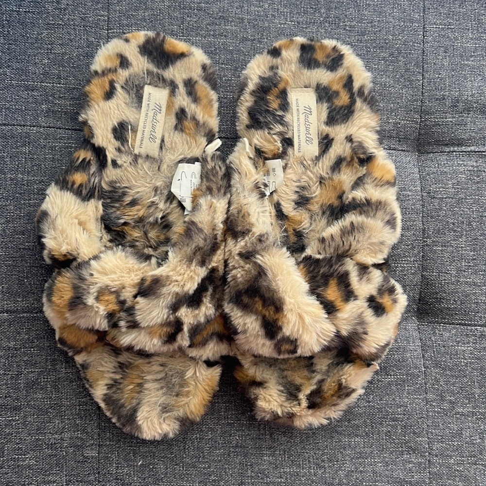 Madewell Women's Crisscross Slippers in Leopard Faux Fur sz 6 - Picture 3 of 10